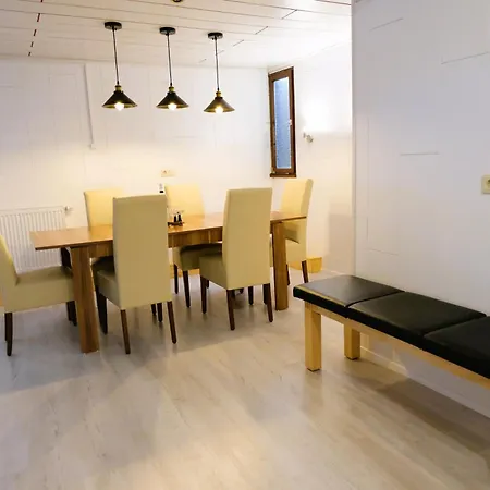 Blue Lagoon Apartment