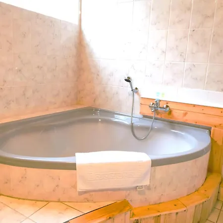 公寓 Blue Lagoon & Double With Balcony