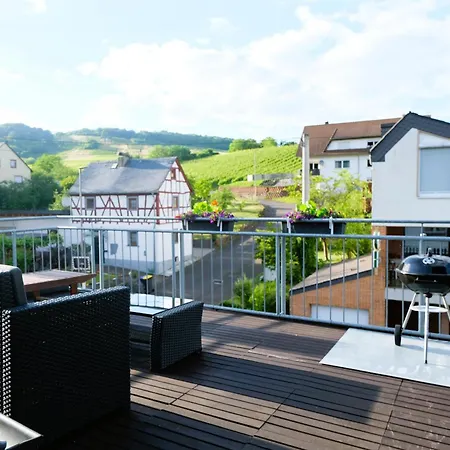 Blue Lagoon & Double With Balcony Апартаменты *