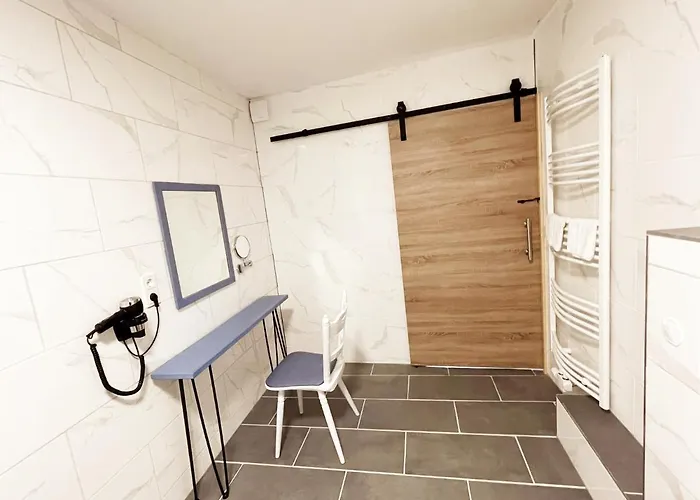 Blue Lagoon & Double With Balcony * Nehren