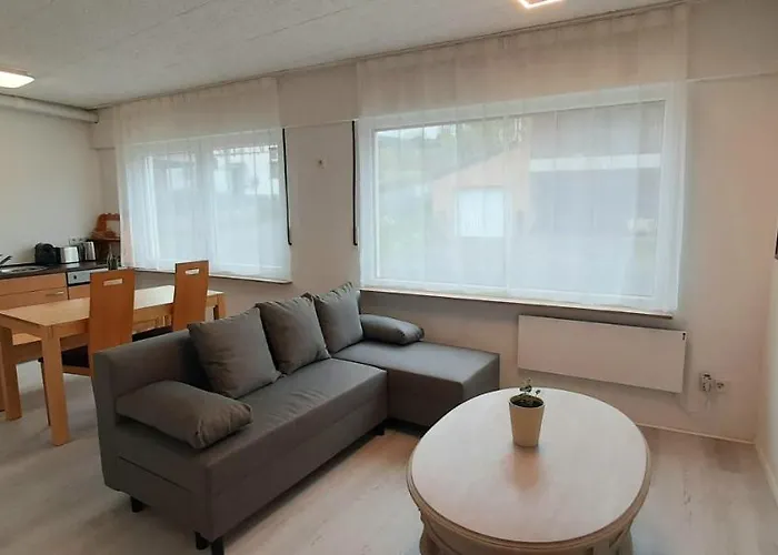 Blue Lagoon & Double With Balcony アパート