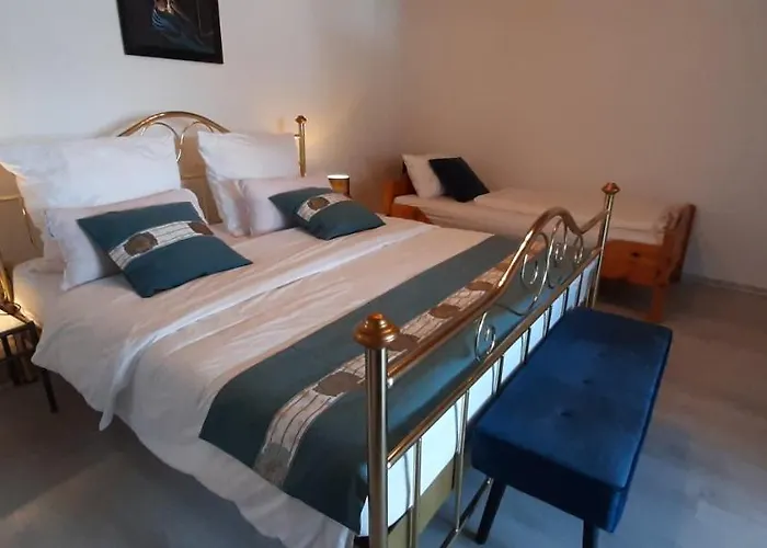 Blue Lagoon & Double With Balcony * Nehren