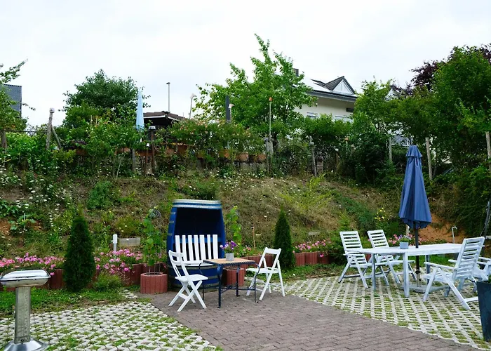 Blue Lagoon & Double With Balcony Apartman *