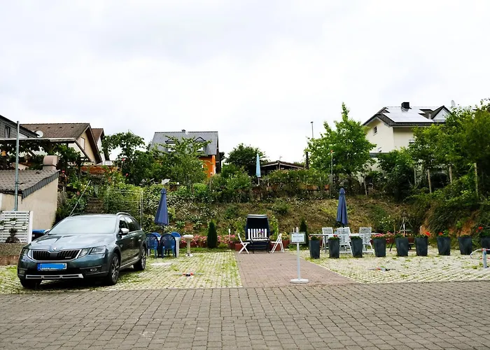 Blue Lagoon & Double With Balcony Apartman *