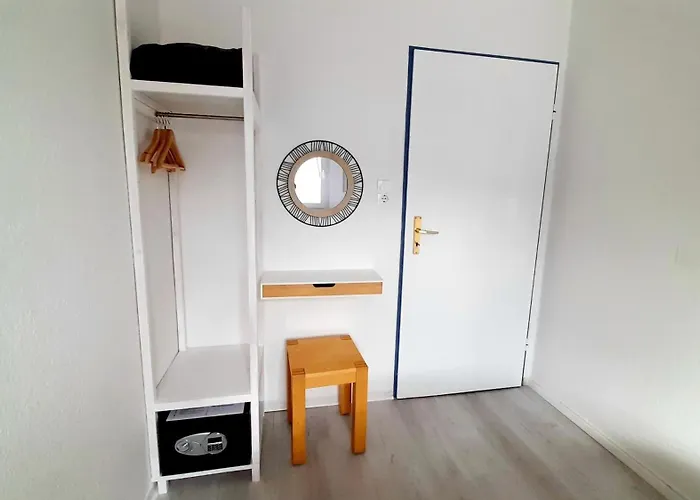 Blue Lagoon & Double With Balcony Apartman