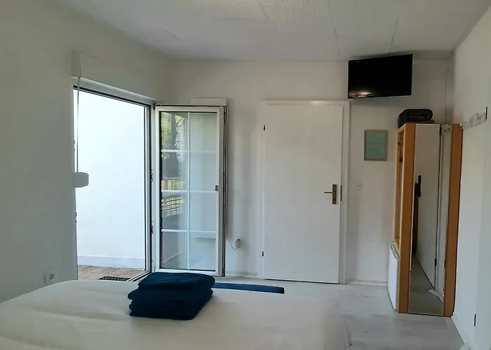 Blue Lagoon & Double With Balcony * Nehren